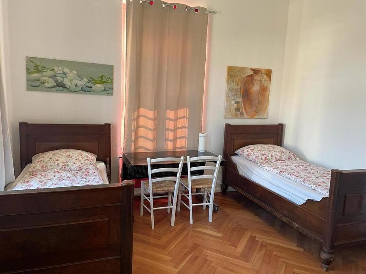 A&S Ferienwohnungen Villa Berlin 雷马根 外观 照片